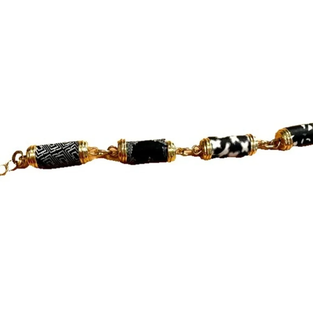 JilZarah Bracelet Unique Black White Clay beads gold‎ tone 7-8